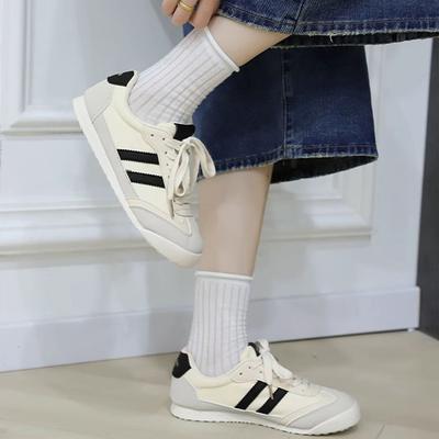 Damenschuhe 2025 neue Frühling und Herbst Freizeit Sport kleine weiße Schuhe mit flacher Grundplatte Schuhe