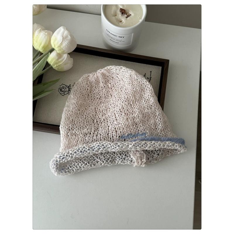 

25 early autumn new handmade contrasting color knitted bag head hat women s niche pile hat showing face small wool hat tide Head circumference 54-59CM бежевый