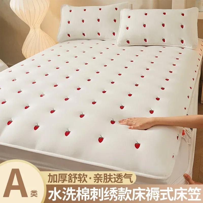 Thickened Oversized Soft Mattress Protector, Solid Color Fitted Sheet, Embroidered Mattress Cover
