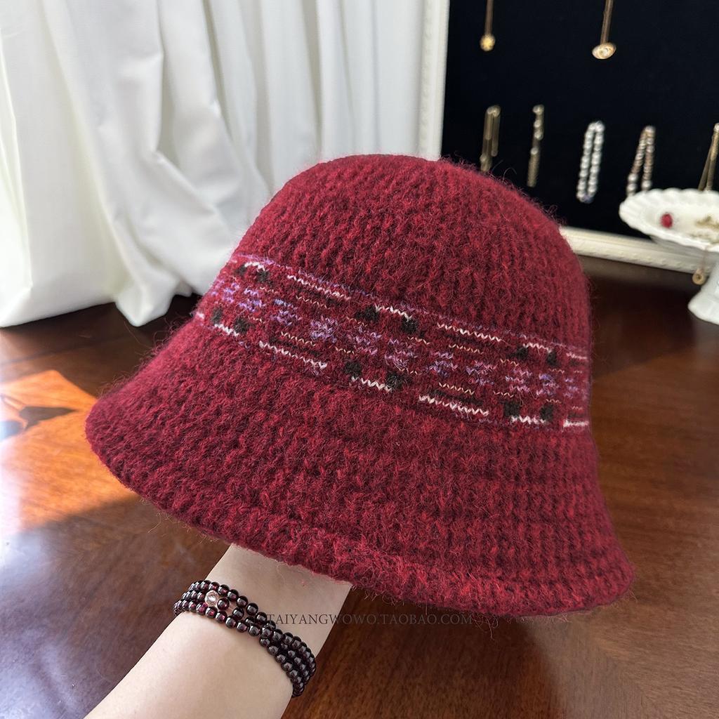 Knitted Fisherman Hat for Women In Autumn and Winter Versatile Face Showing Small Wool Hat Ear Protection Cold Warm Water Bucket Hat Beige