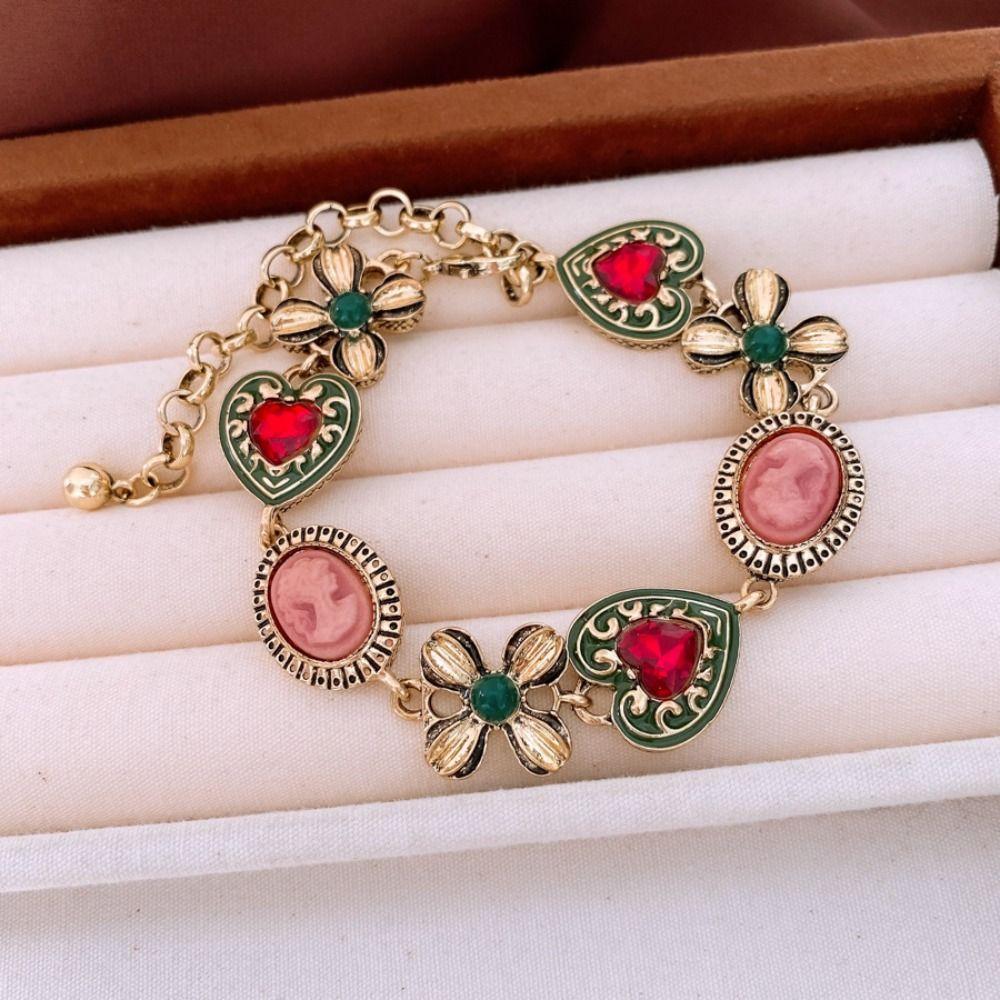 Zink Zinklegierung Vintage Halsketten-Set Elegante Retro Geprägte Ohrringe Herz Cameo Schmuckset Bankett