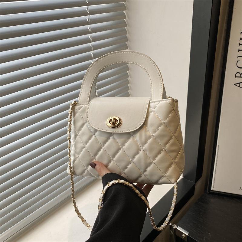 

Новое ощущение высокого класса, однотонный, красивый темперамент, универсальная и высокоценная портативная наплечная сумка-мессенджер для женщин белый