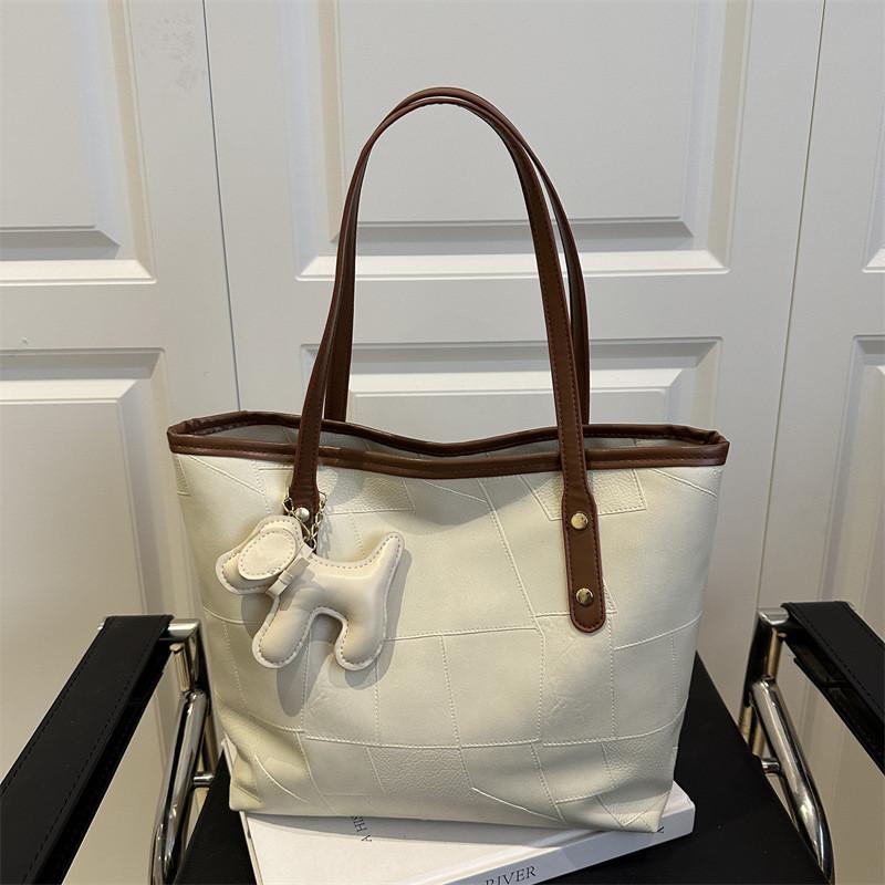 Fashion Solid Color Large Capacity Women Casual Tote Bag With Pendant For Daily