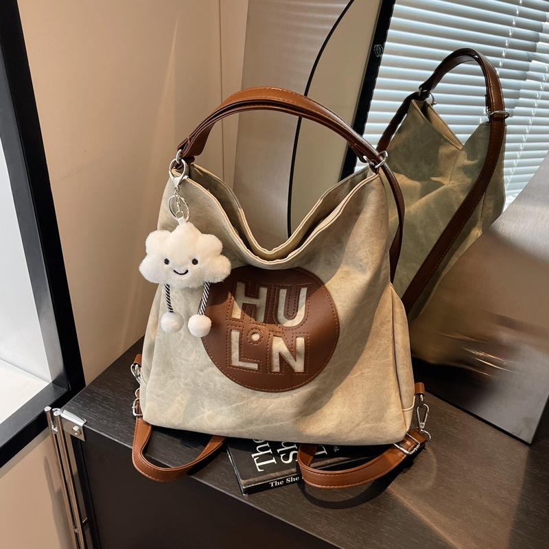 Dámská crossbody taška 2025 podzim a zima nová módní batoh s velkou kapacitou studentská dojížděcí ramenní tote taška