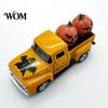 Retro Auto Desktop Dekoration Halloween Pick-up Truck Legierung Figur, Hält Kürbis Vintage Statue, Metall Ornament Miniatur Fahrzeug für Feiertage