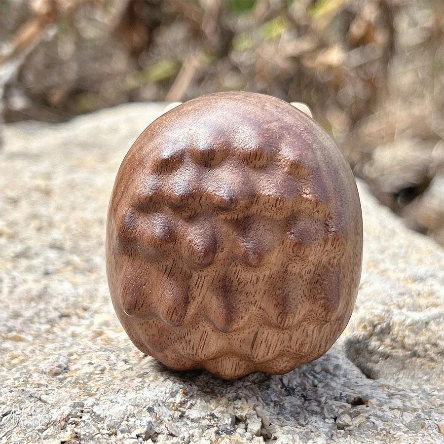 Little Hedgehog Healing Series Dopamine Ornament Solid Wood Splicing Creative Playful Handle