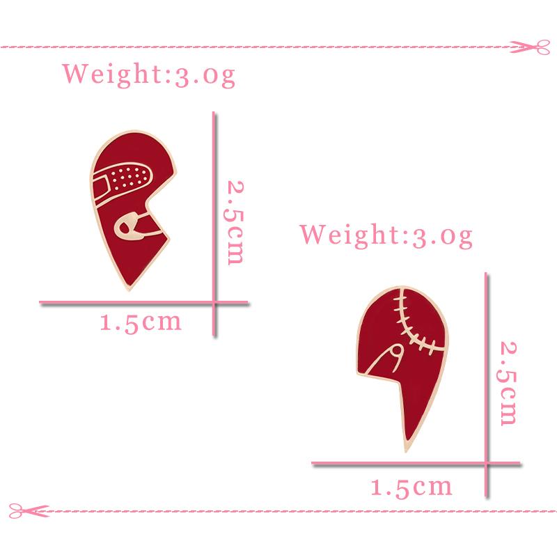 2Pcs/Set Broken Red Heart Brooches Cartoon Enamel Pins Metal Custom Button Denim Jackets Badges Jewelry For Couple Friends Gift