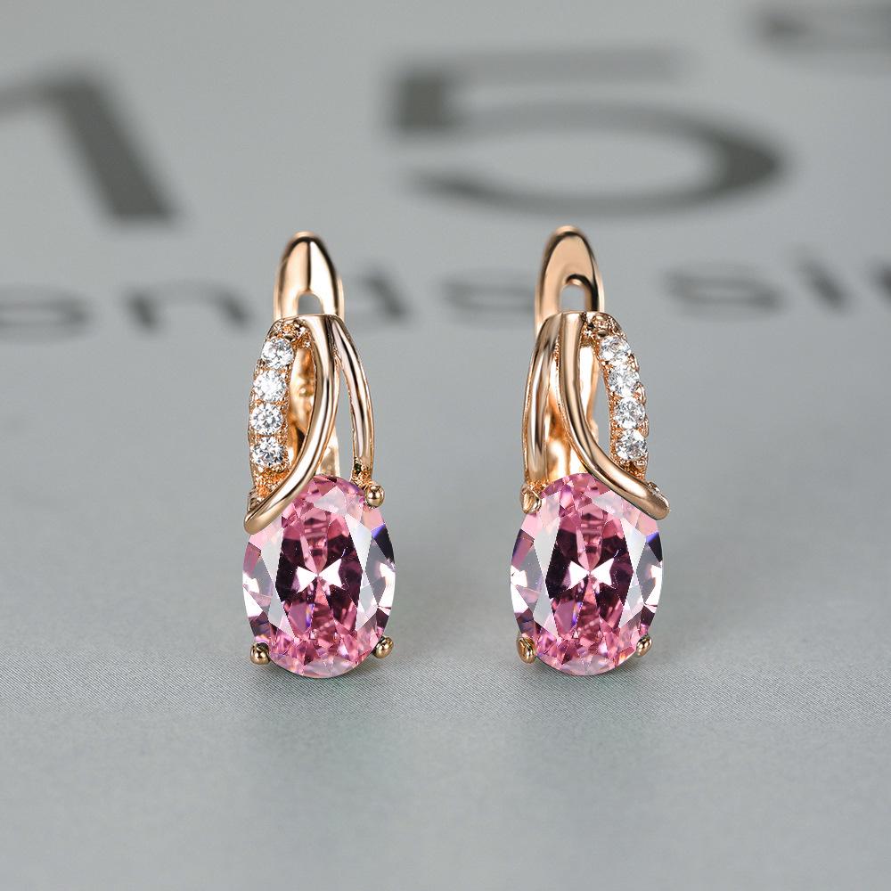 Cercei Suiyuan 2023 cu pietre albe diamantate, placați cu aur șampanie