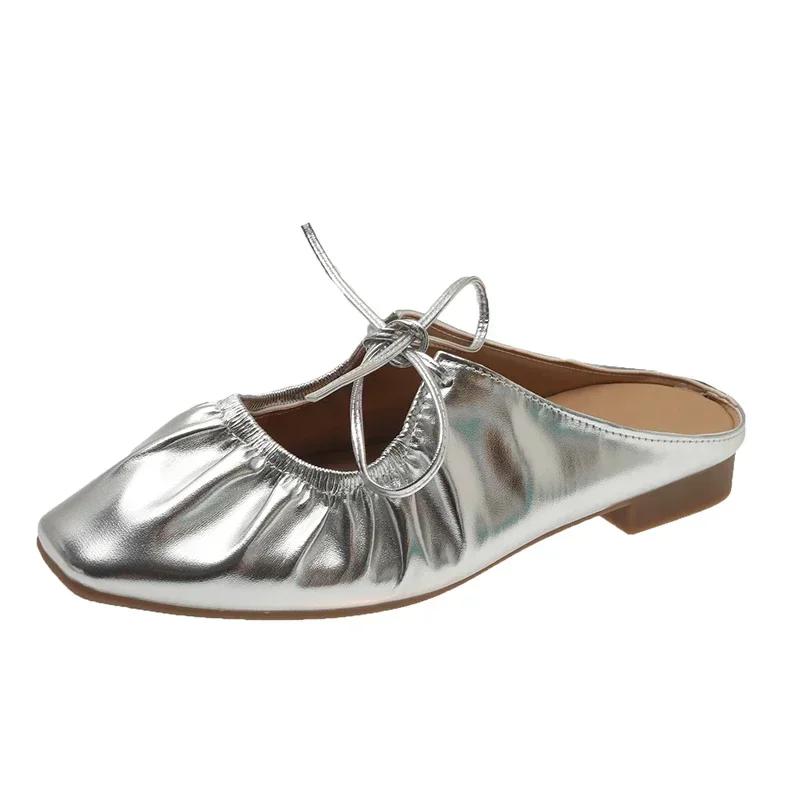 

Модная обувь для женщин 2024 года, высококачественные мюли, женские тапочки, модные легкие повседневные тапочки для женщин, однотонные туфли с закрытым носком для женщин 35 серебряный