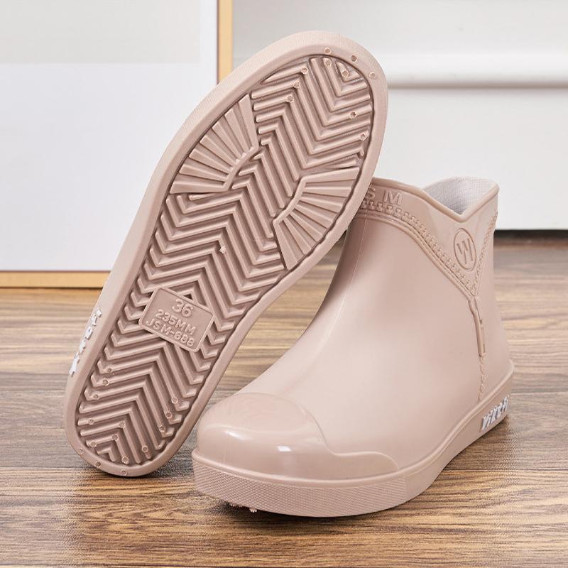 Winter Warm Fur Black Beige Purple Rain Boots Women's Fashion Non Slip Waterproof Short Tube Shoes Adult Rain Boots Velvet Rain