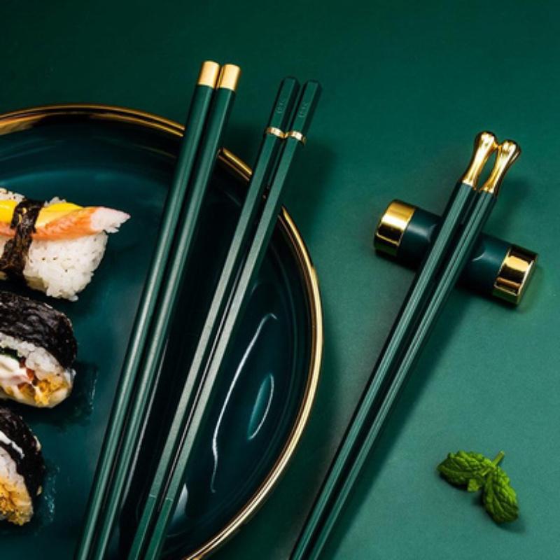 5/6/8Pair High Temperature Resistant Household One Person One Chopstick Meal Sharing Alloy Chopsticks