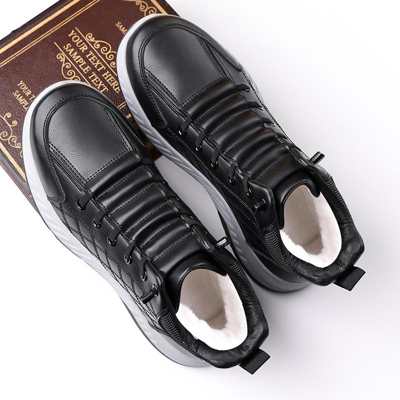 High Quality Warm Fur Men Hikking Shoes Non-slip Sports Shoes Fashion Comfortable Moccasins Breathable Retro Men Walking Sneaker