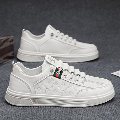 Men's Sneakers Designer Casual Lightweight Leather Embossed Breathable Shoes Soft Versatile Skateboard Shoes Zapatillas