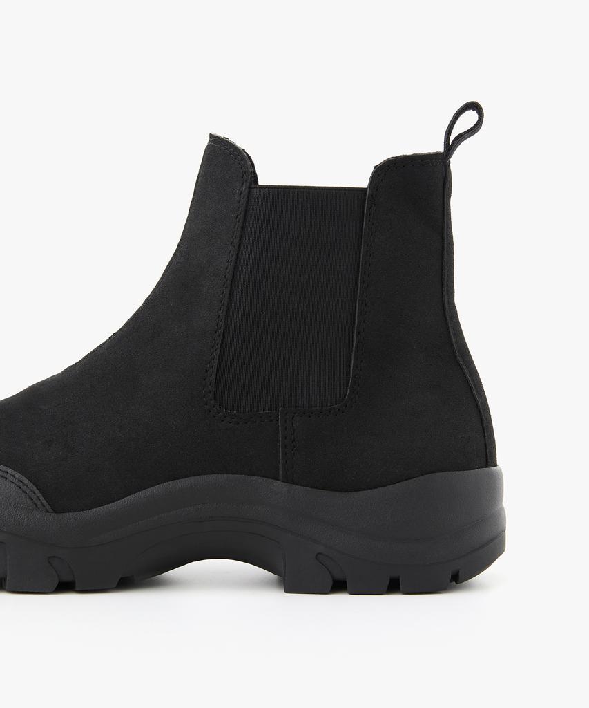 Romantic Move Rugged Utility Waterproof Boots R26M500 (Black)