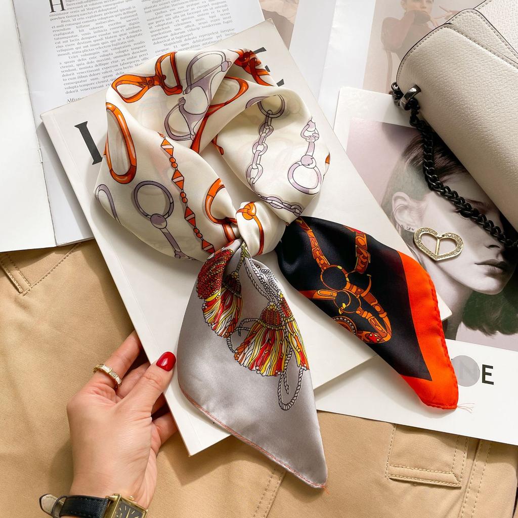 70cm Luxury Horse Print Woman Silk Neck Scarf Square Hair Scarves Foulard HeadBand Shawls Wraps Neckerchief Bandana Women