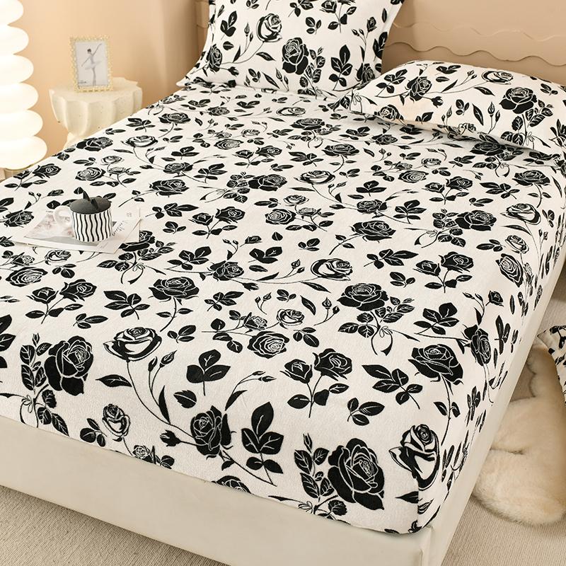 Velvet Fitted Sheet Warm Mattress Cover Simple Style Bed Covers Sabanas Para Cama Home Elastic Bedsheets(No Pillowcase)