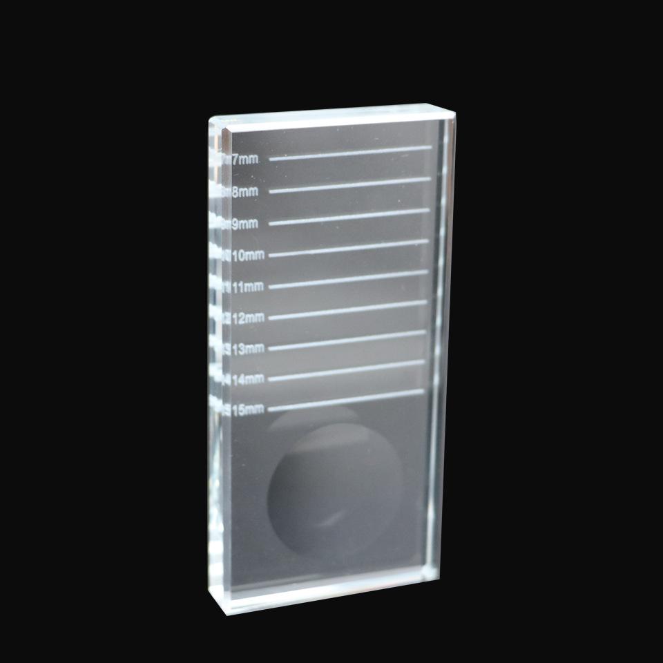 

Two-in-One Eyelash Grafting Pad: Rectangular Crystal Glass with Scale for Length Measurement
