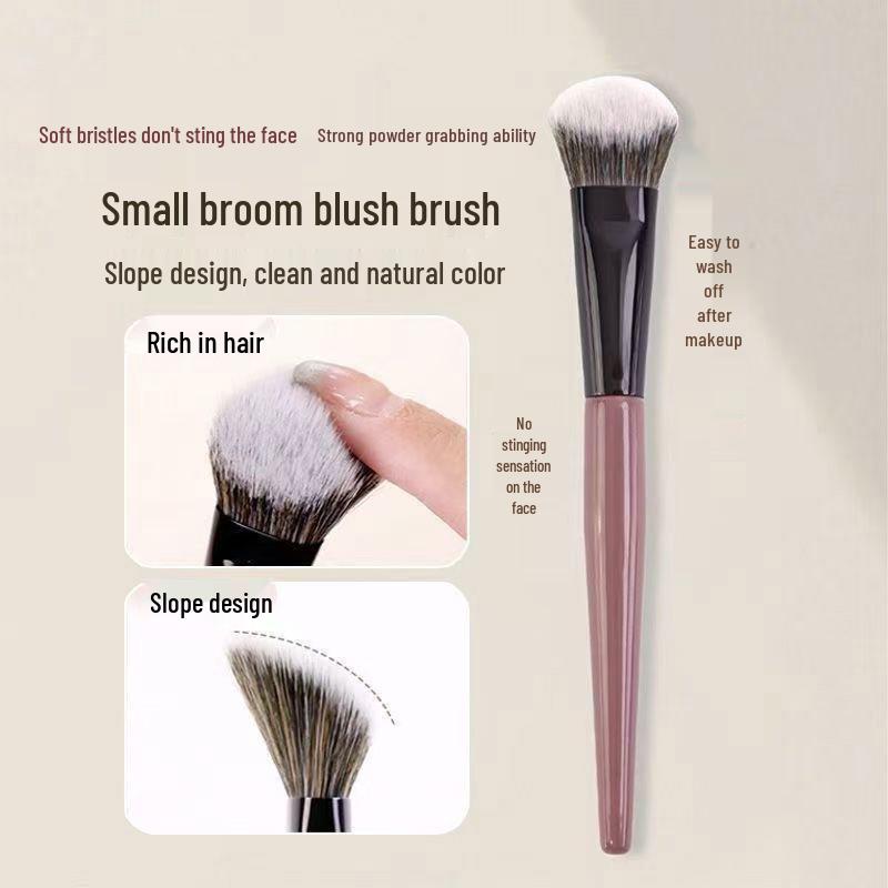Small Angled Blush & Contour Brush - Soft Bristles, Versatile Makeup Tool