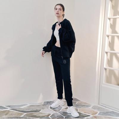 Huit Boucle Embroidery Jogger Pants Htwjg2k06t