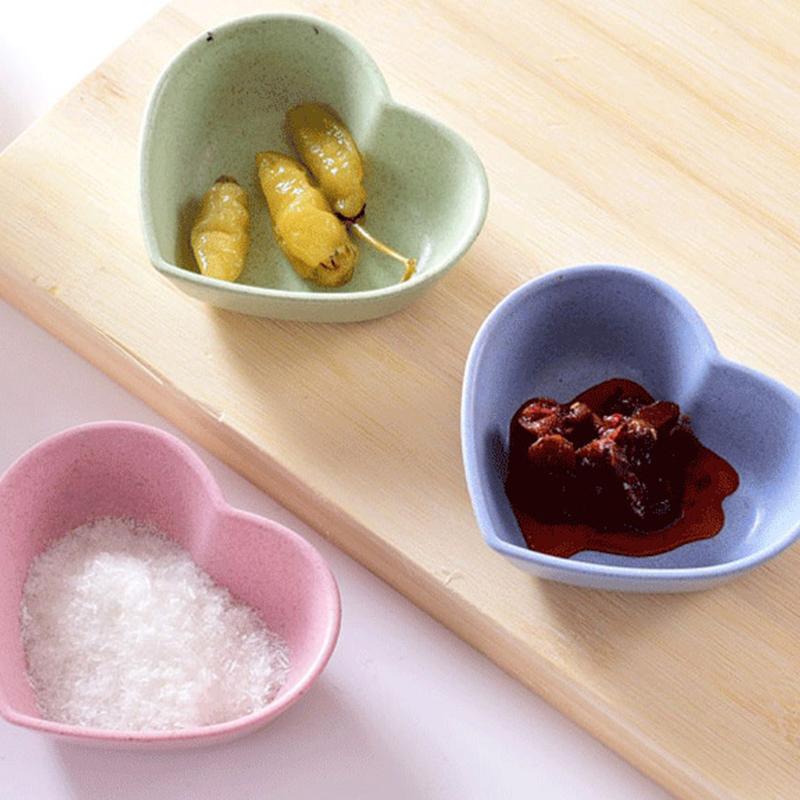 Love Heart Shape Wheat Straw Bowl Vinegar Seasoning Solid Soybean Sauce Dish