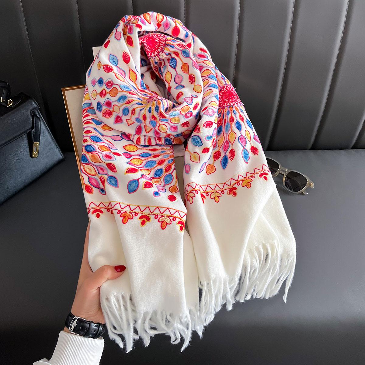 

Winter Cashmere Women Scarf Female Warm Luxury Scarves Lady Blanket Thick Tassel Women Embroidered Shawl Foulard Tippet Pashmina білий