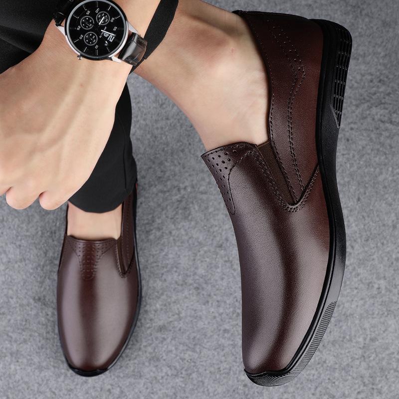 Men's new first-layer cowhide business dress men's casual shoes driving large size shoes middle-aged and elderly breathable father shoes
