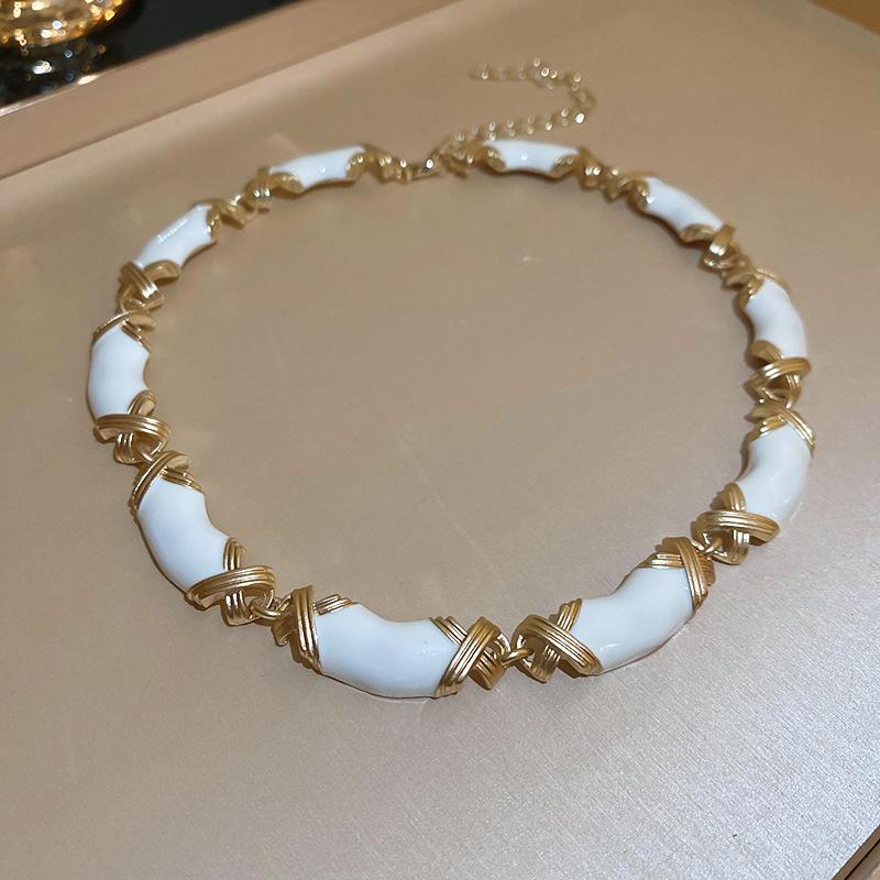 European and American Cross-border Exaggerated Geometric Flower Necklace Accessories Women's Summer High-end Clavicle Chain Niche Personality Items