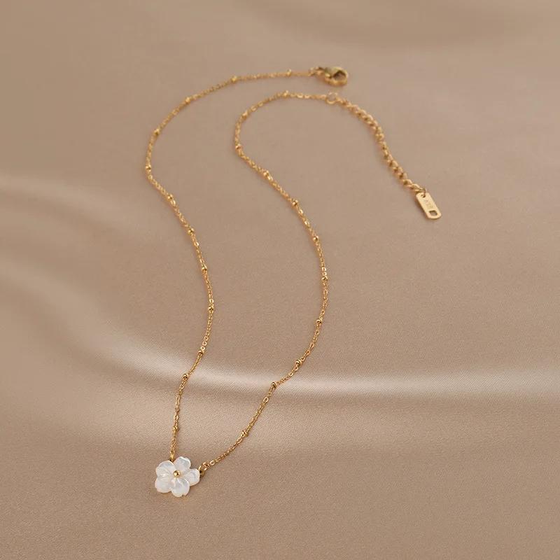 Stainless Steel White Shell Flower Pendant Necklace For Women Girls Gold Color Cute Clavicle Chain Jewelry Wedding Birthday Gift
