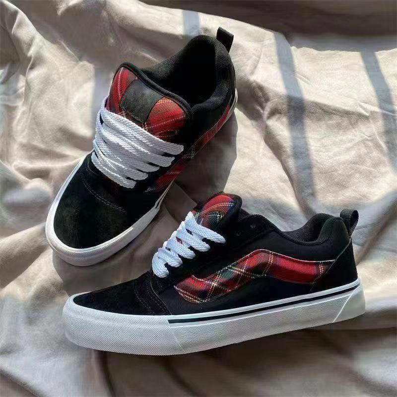 Darth Vader Academy buty na desce styl wiosna i lato nowe amerykański street cool casual retro pulchne buty chlebki