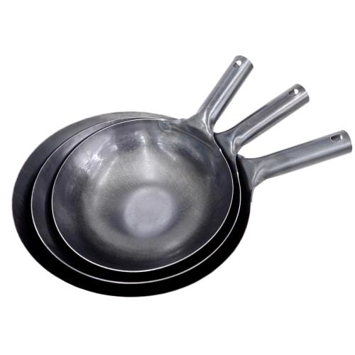 Kiya Iron Hammered Wok, 27cm, Yamada Industrial Co., Ltd.