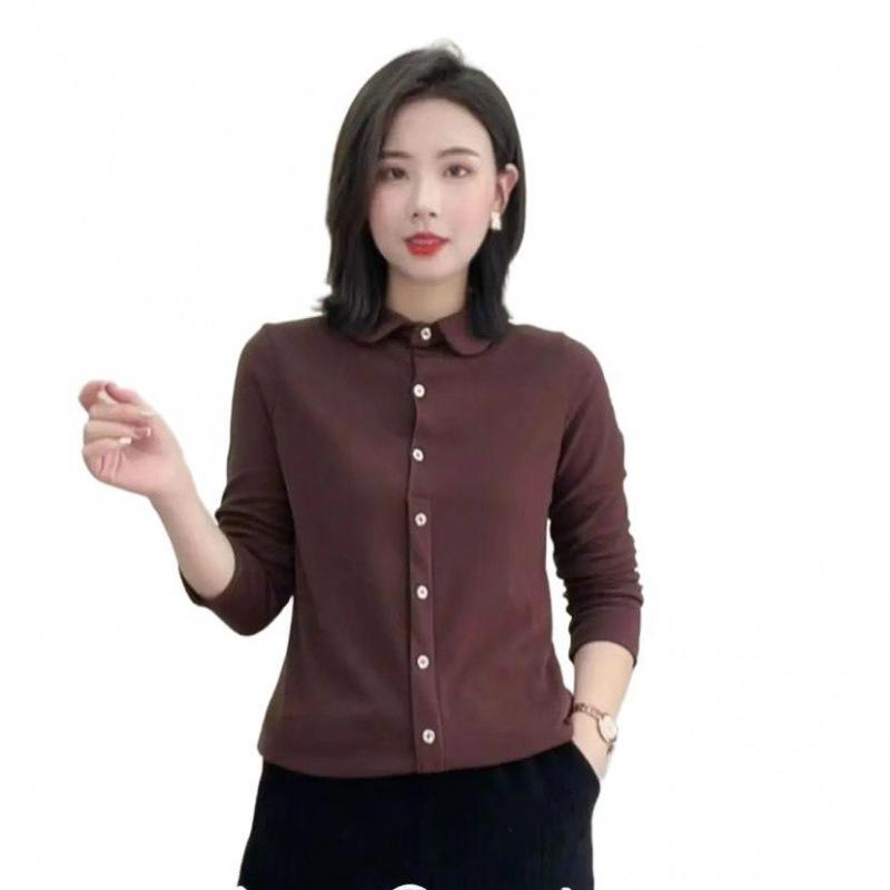 This Double-sided German Velvet Warm Top Is A Versatile and Slimming Shirt for Women in Autumn and Winter. Pair It with A Fashionable Base Layer