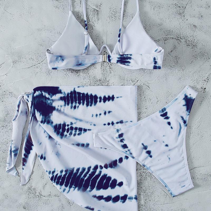 Baddräkt Kvinnors delade tredelade Print Halter Neck Dragsko Bikini Set
