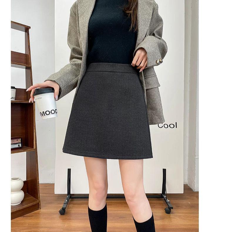 2025 Autumn/Winter Woolen High-Waisted A-Line Mini Skirt - Korean Style, Slimming, Versatile, College Chic, Anti-Exposure.