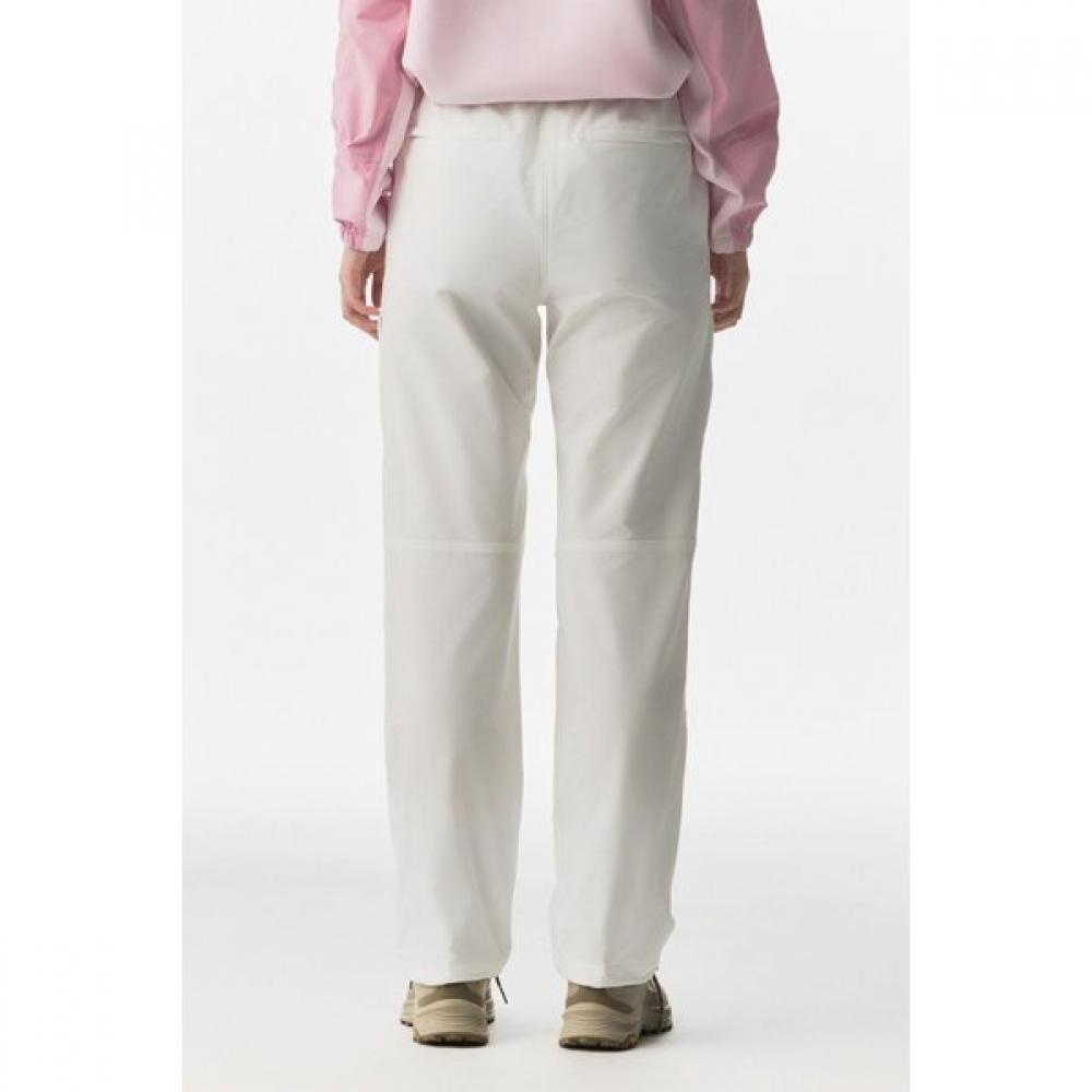 KOLON SPORT Women S looSe Fit Soft Shell Cargo pantS tvpnS25442owh