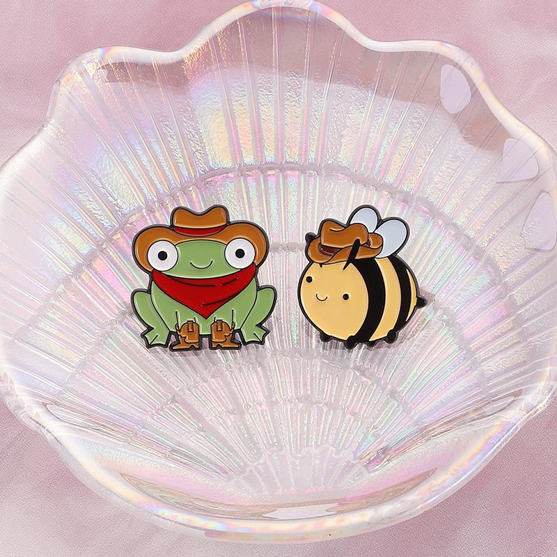 Cool Cowboy Hat Duck Capybara Frog Cat Enamel Pins Cartoon Animal Brooches Lapel Backpack Badge Funny Jewelry Gifts For Friends
