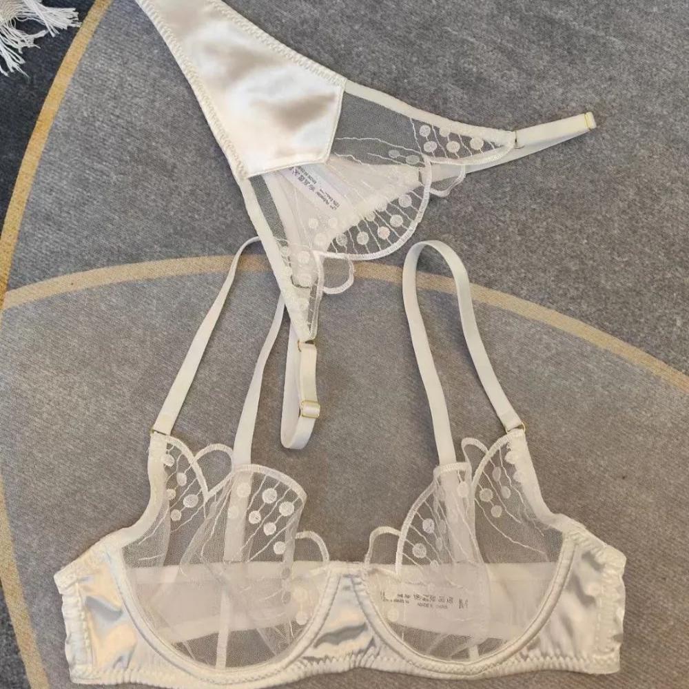 Francúzska ultratenká sieťovaná súprava spodnej bielizne Sexy výšivka Podprsenka Dámska kostica Spodná bielizeň Čipkovaná Priedušná Podprsenka a G-string Súpravy