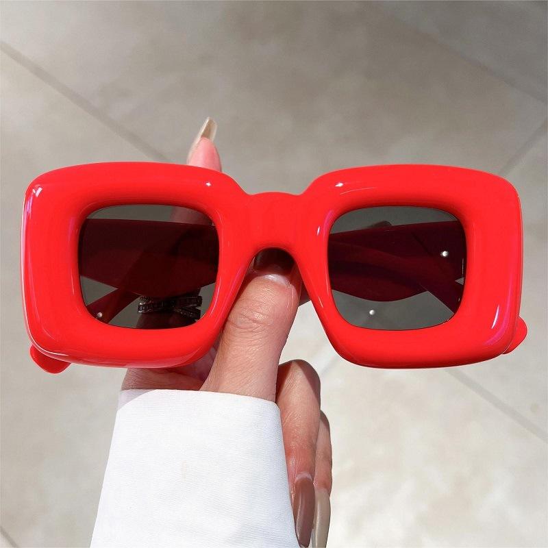 New Women Square Sunglasses UV400 Funny Rectangle Sun Glasses Fashion Street Personality Gafas De Sol