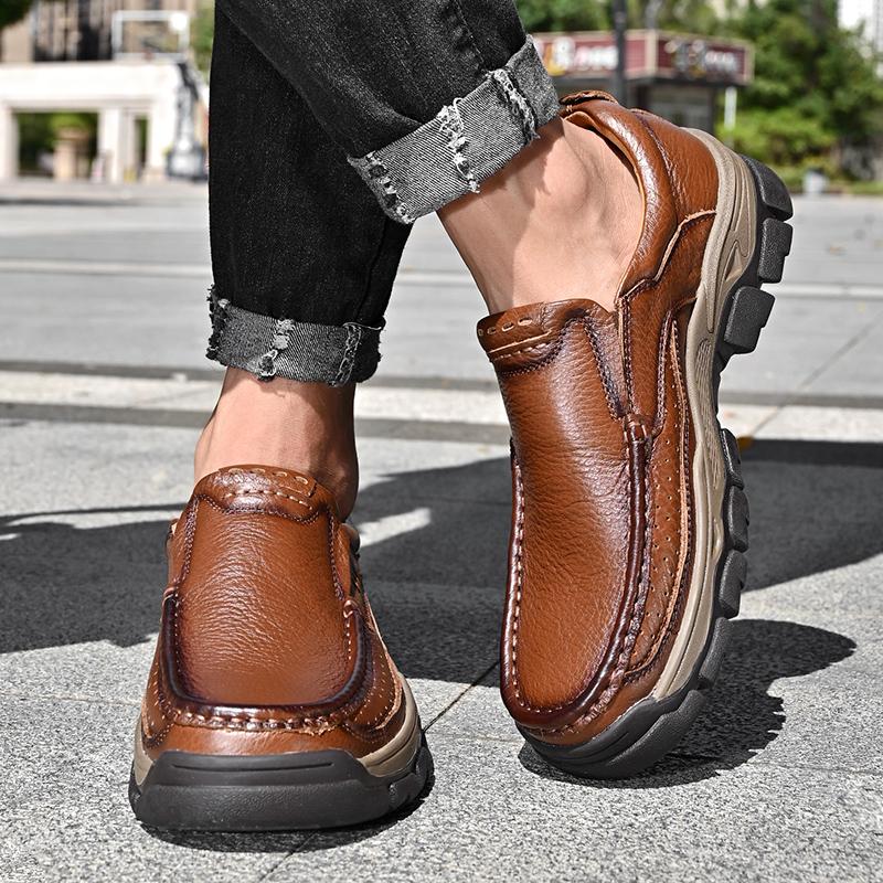 Móda Denní Muži Mokasíny PU Protiskluzová Silná podrážka s kulatou špičkou Business Formální obuv Pro volný čas Pohodlné Všestranné Pánské turistické boty