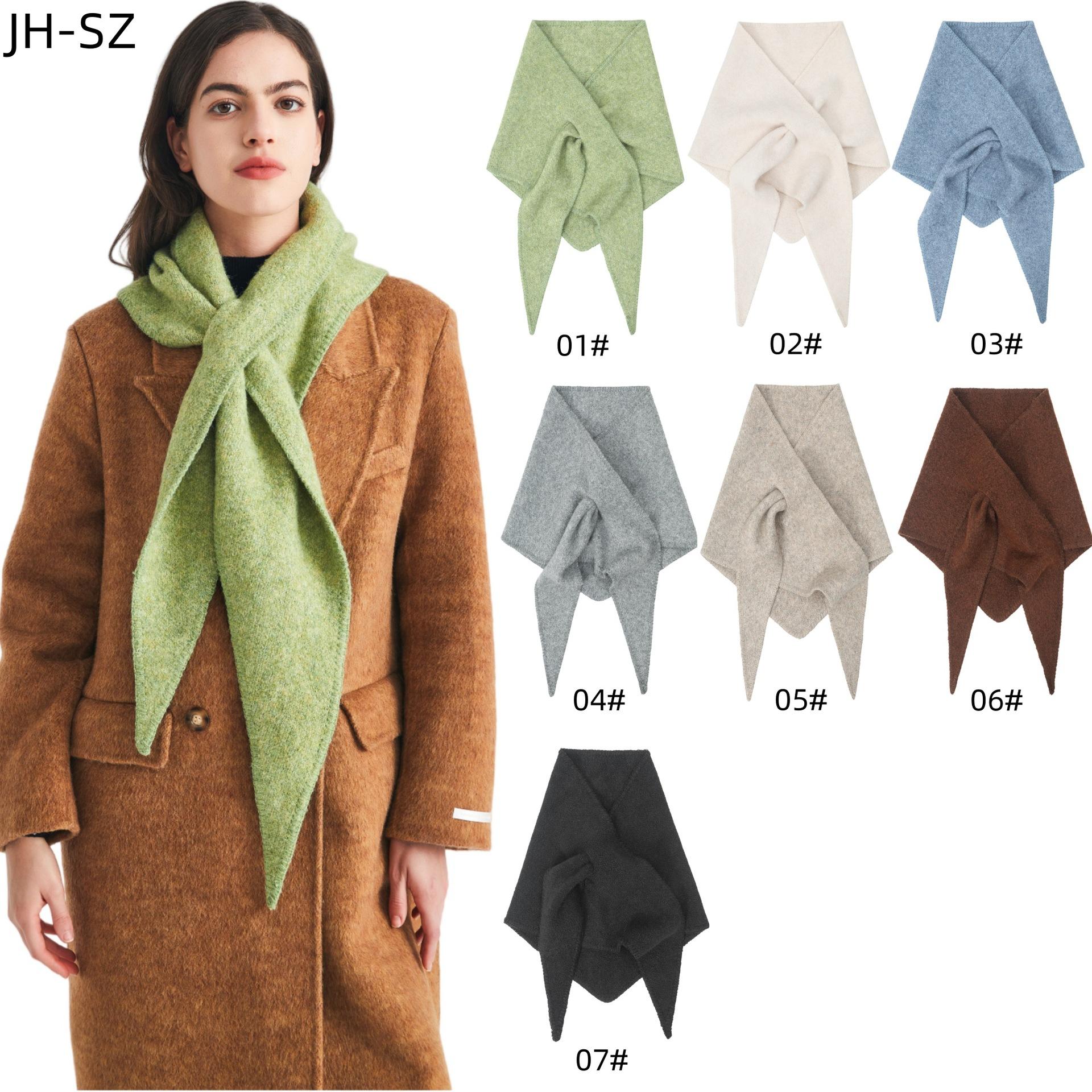 

2025 new autumn and winter wool knitted triangle scarf shawl scarf 95x95x160cm чорний