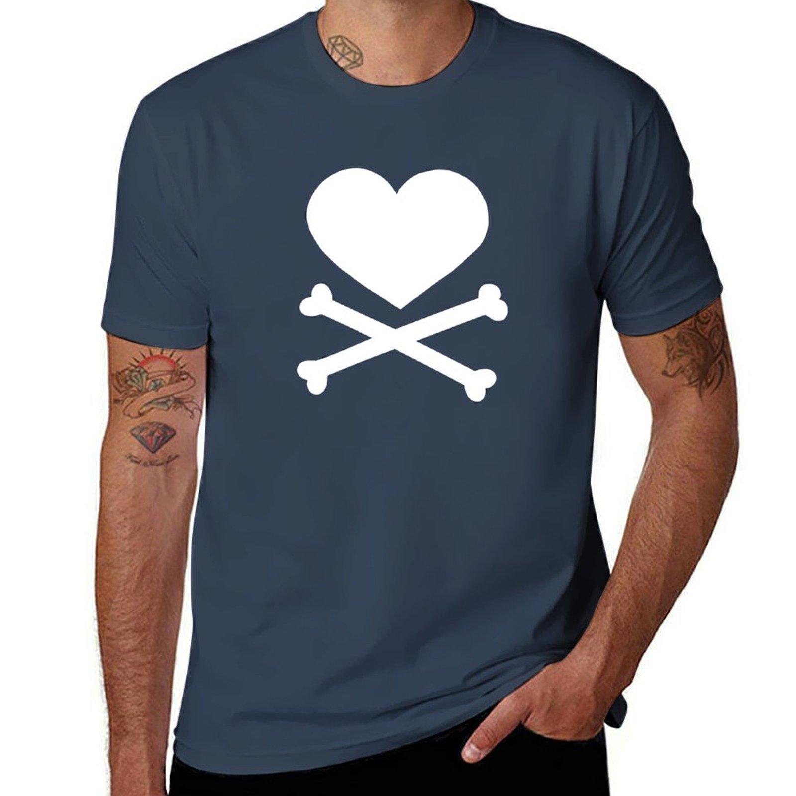 White Heart And Cross Bones Tshirt Lightweight Running Tshirt S
