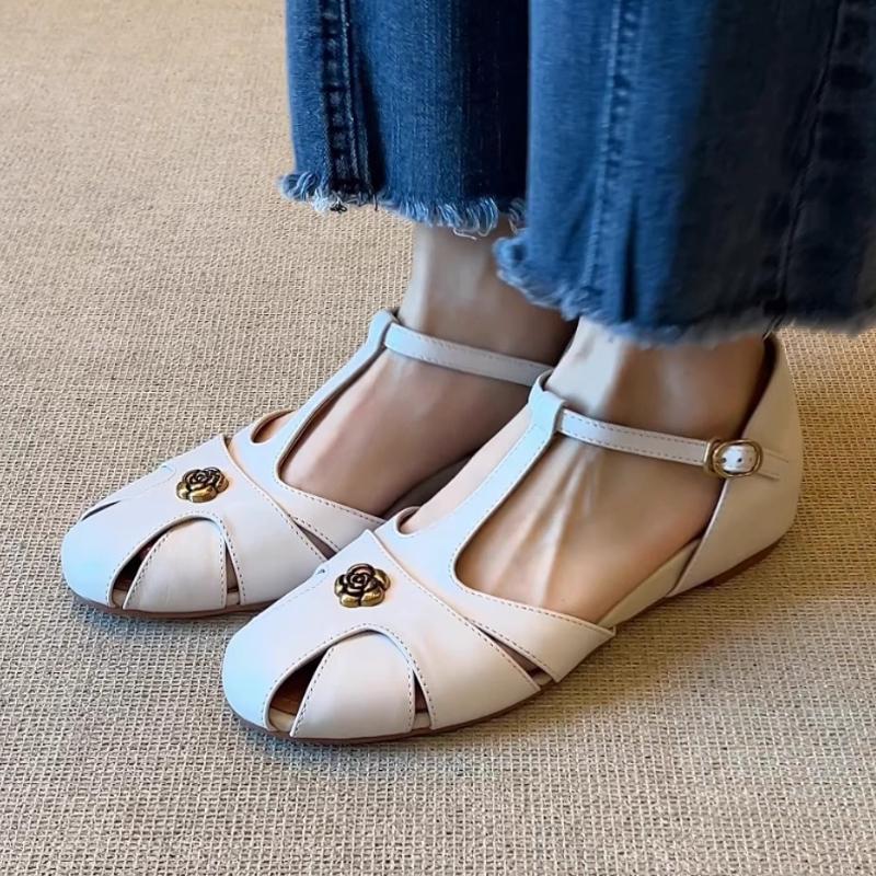 

Fashion Retro Metal Flower Decoration Flat Sandal Women Fashion T Strap Buckle Designer Shoe Comfort Non-slip Beach Sandal Zapatos Mujer 39 бежевый