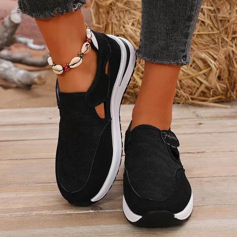 Fashion Women Casual Shoes New Breathable Platform Sneaker Woman 2025 Spring Hollow Out Thick Sole Running Shoes Woman Non Slip Sneakers