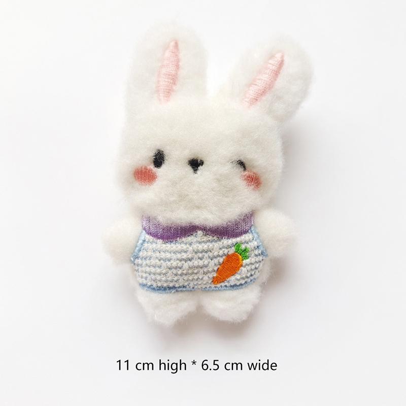 

Мультяшна плюшева лялька-кролик Брошка для жінок Мила маленька лялька-кролик Аксесуари Студентський рюкзак Прикраса одягу Дівчата A2
