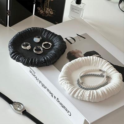Ceramics Irregular Textured Jewelry Tray Minimalist Decorative Organizer Trinket Dish for Rings Necklaces Home Vanity Decorative