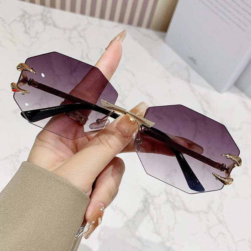 Lunettes de soleil sans monture tendance pour hommes avec design octogonal polygonal - Style urbain Y2K, monture en métal, verres PC pour vêtements décontractés et d'extérieur