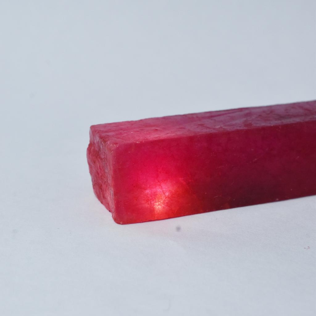 Natural Ruby Red Rough 256.15 Ct CERTIFIED Uncut Raw Gemstone For Collection