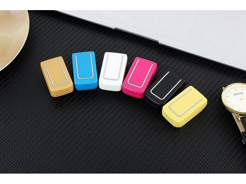 Kompaktes J9 Klapphandy: Mehrsprachiges Mini-Gerät mit Bluetooth und Magic Sound Funktionen