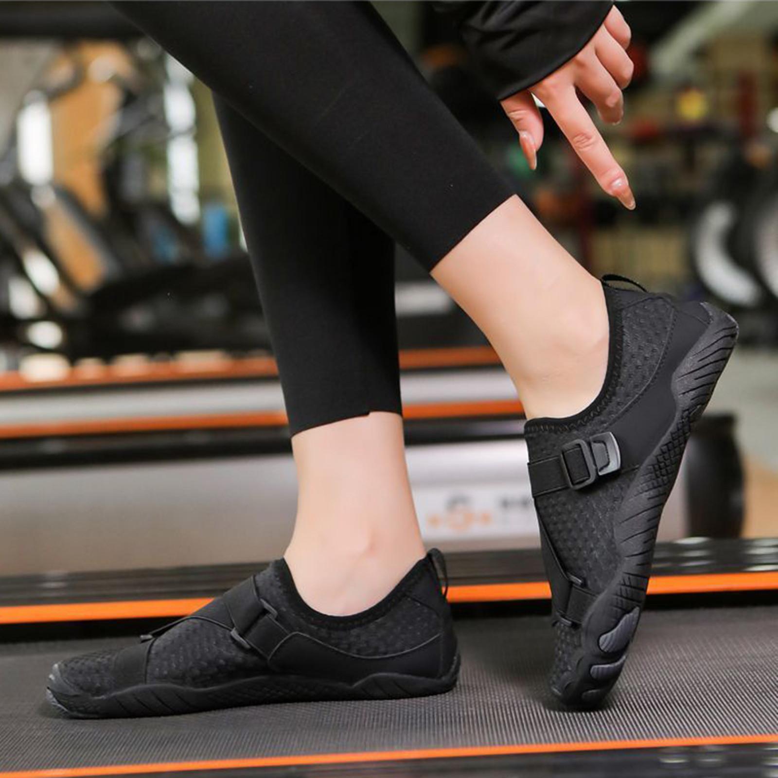 

Outdoor Shuoxi Shoes, Sports Swimming Shoes, Wading Shoes, Indoor Fitness Couples, Beach Diving And Mountaineering Shoes 43 чорний