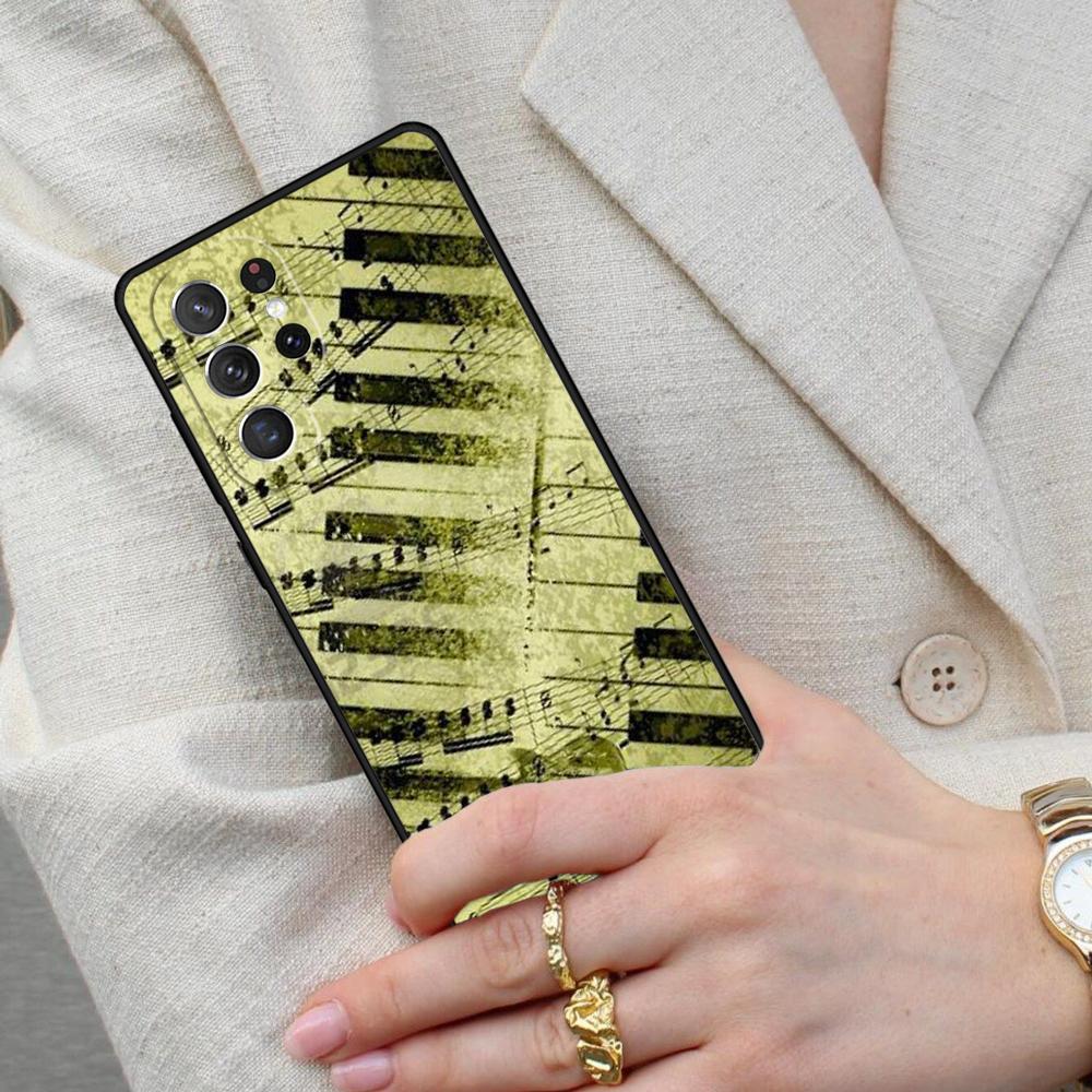 Piano Keys Vintage Music Notes Cell Phone Case for Samsung Galaxy S26 Ultra S25 S24 S23 S22 S21 S20 Note10 Cover