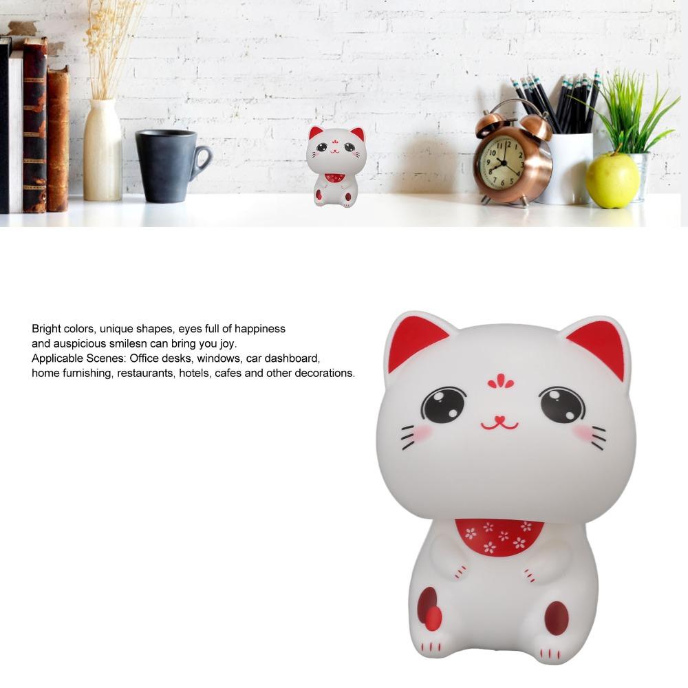 2.36*2.17*2.68 in Lucky Cat Figurine Plastic Traditional Fortune Cat Office Desk